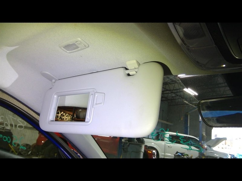 Driver Sun Visor US Market With Illumination Fits 23 ELANTRA 1552374