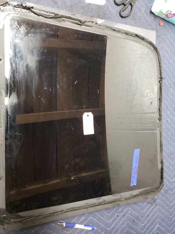 94-14 Ford E-250 Rear Side Hinged Door Assembly Pass Right Back Glass