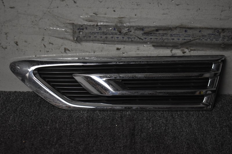 2019-2020 INFINITI QX80 LUXE LEFT SIDE VENT GRILLE FACTORY OEM