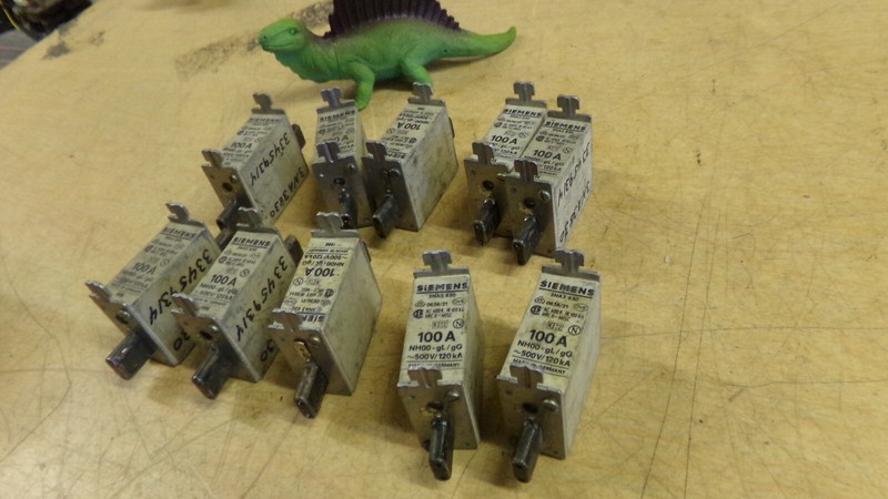 Siemens 100A 3NA3830 Lot of 10 *Free Shipping*
