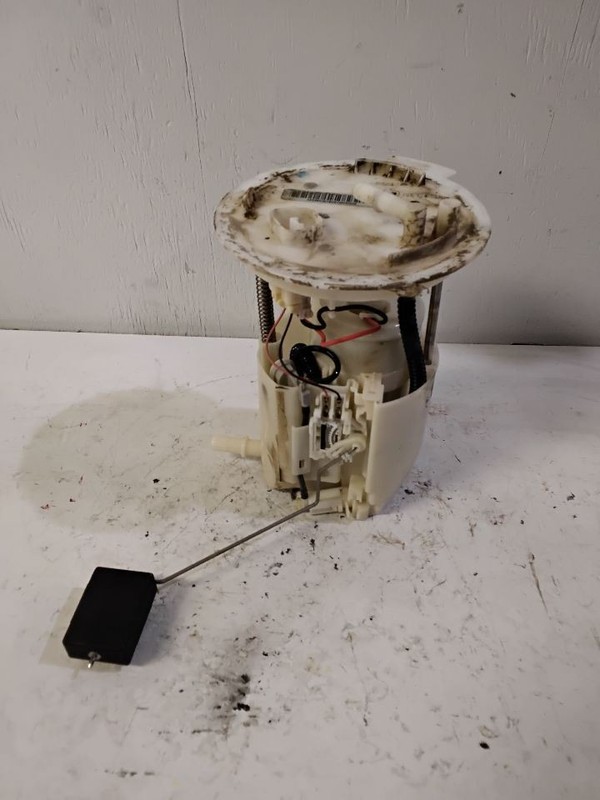 Fuel Pump Assembly 3.0L AWD Thru 05/23/10 Fits 10 FUSION 3571725