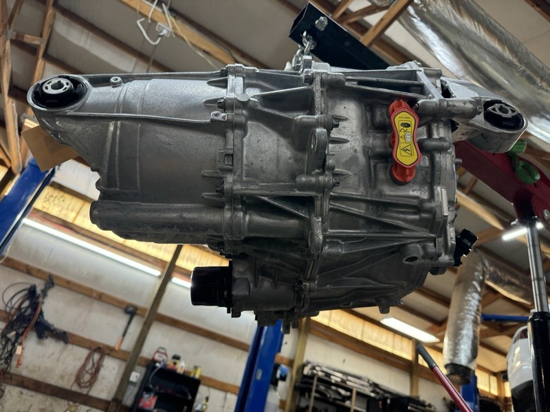 2024-2025 Tesla 3 Rear Drive Unit Electric Engine Motor 1120990-18-J N-36172