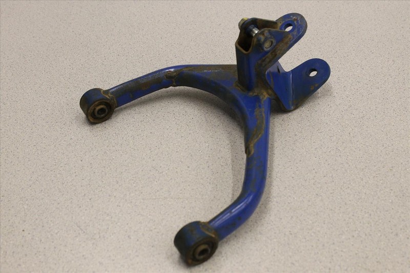 1987 SUZUKI LT 80 FRONT RIGHT LOWER ARM SUSPENSION OEM LT80 87