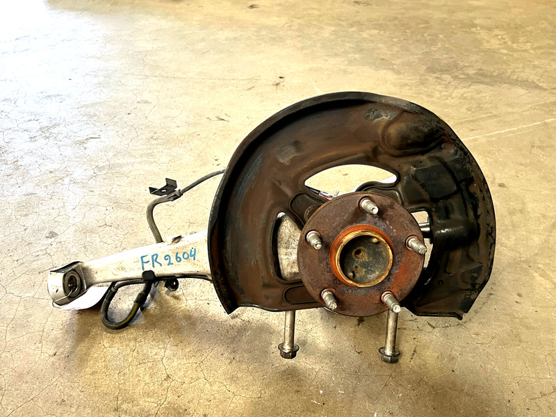 ⭐2001-2006 LEXUS LS430 RWD FRONT RIGHT SIDE SPINDLE KNUCKLE HUB ASSY OEM LOT2604