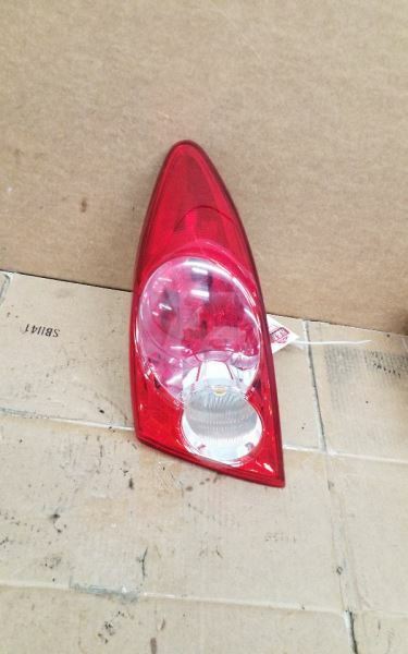 Passenger Tail Light Sedan Quarter Panel Mounted Fits 03-05 MAZDA 6 228414
