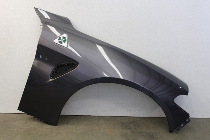 Alfa Romeo Giulia Quadrifoglio Right Fender Passenger Vesuvio Gray Oem 2017-2024
