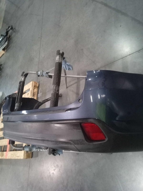 2015 Toyota Highlander OEM Blue Bumper Assembly, 122K Miles, 456504