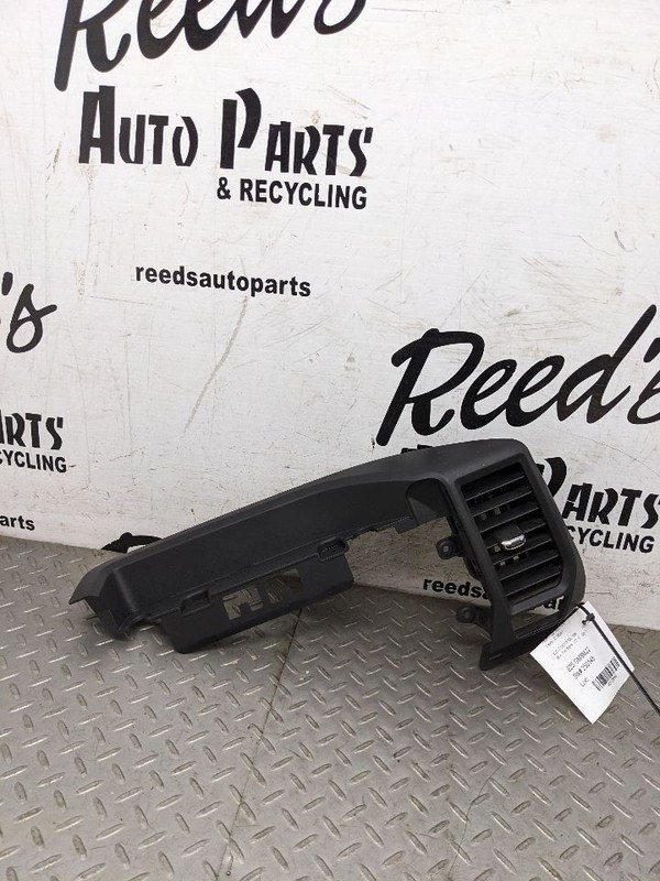 2022-2025 SILVERADO CENTER DASH TRIM & STORAGE TRAY BEZEL BLACK 22-25 118986