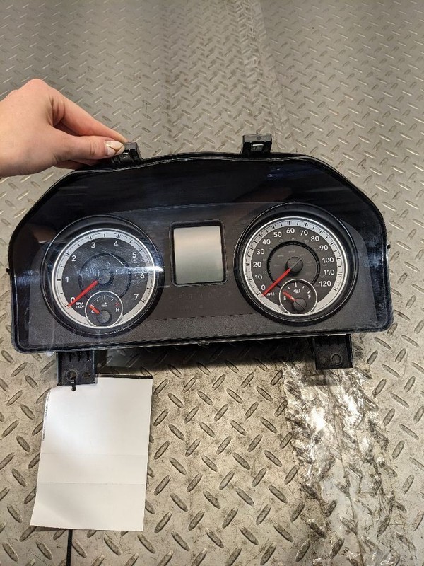 Speedometer Cluster MPH Bighorn Fits 14 DODGE 1500 PICKUP 1148195