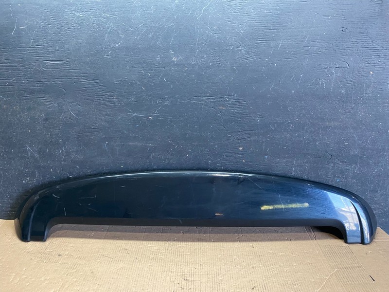 2011 to 2015 Kia Sorento Rear Spoiler Wing Brake Light P5983 DG