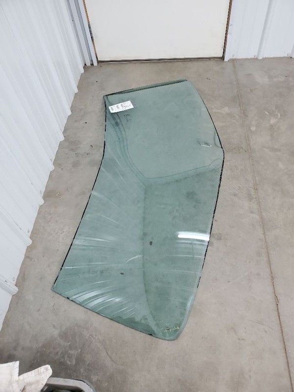Back Glass Lesabre 4 Door Sedan Non-heated Fits 75-76 BUICK 289088