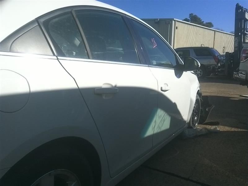 Passenger Right Rear Side Door Thru VIN C7220914 Fits 11-12 CRUZE 482562
