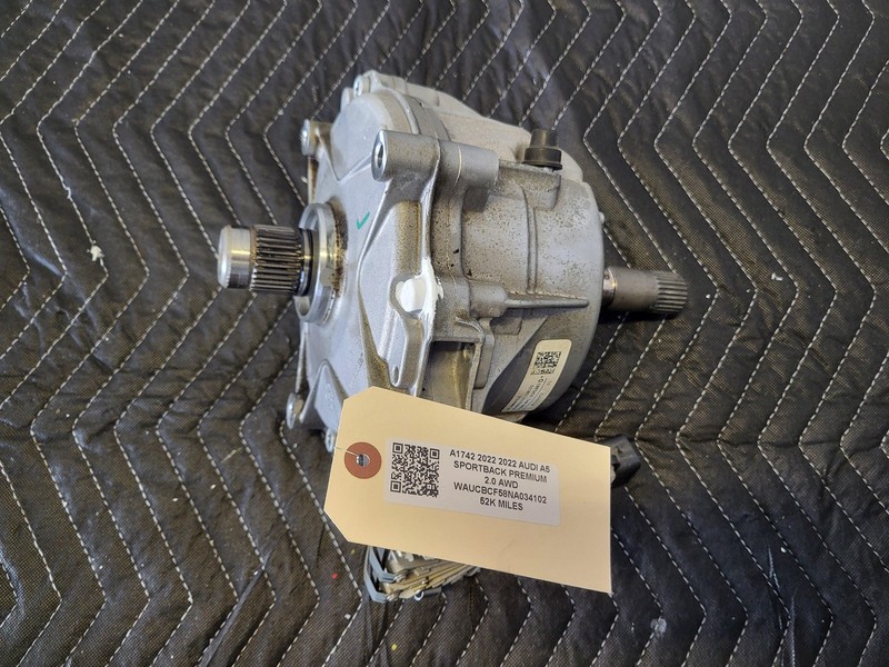 Used Oem Audi AT Transfer Case for 2022 A5 Sportback 2.0L AWD