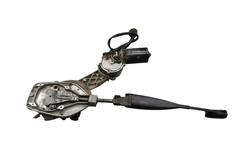 96-02 Mercedes SL320 SL500 Front Windshield Wiper Motor W/ Arm 0390241442 Oem