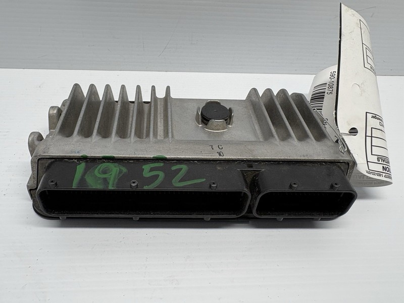 19 TOYOTA C-HR ECU ECM ENGINE COMPUTER CONTROL MODULE 89661-10410