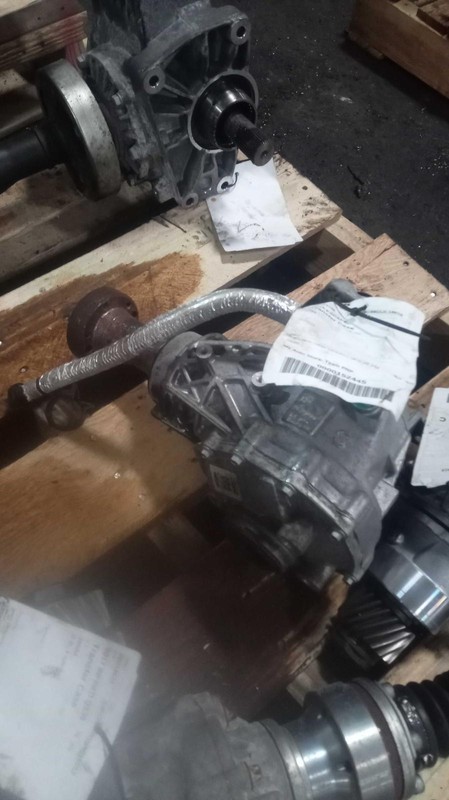 2016 Ford Escape Transfer Case Assembly 4WD OEM 115K Miles - NJ25-14749-387852