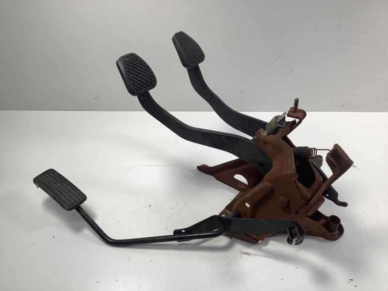 80-83 Honda Civic MT 5 Speed Accelerator Brake Clutch Pedal Set OEM