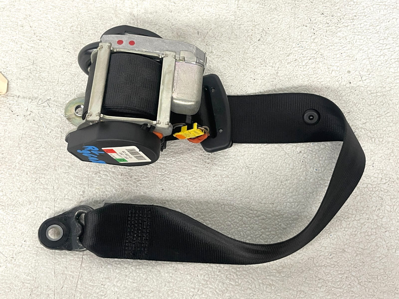 ⭐2014-2017 LAND ROVER RANGE ROVER REAR LEFT SEAT BELT RETRACTOR OEM LOT2608