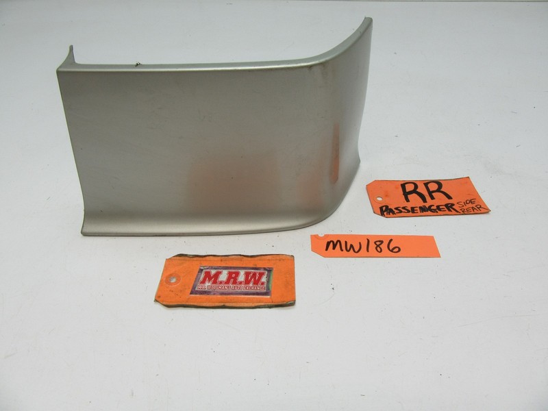 SAAB 900 9-3 TAILLIGHT FILLER QUARTER PANEL TRIM REAR BUMPER COVER MOLDING RIGHT