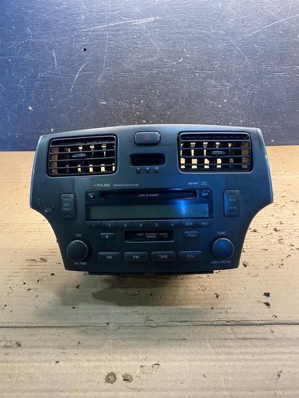 2004 to 2006 Lexus ES330 Es300 Radio Receiver Tape CD Air Vent AA3400 DG