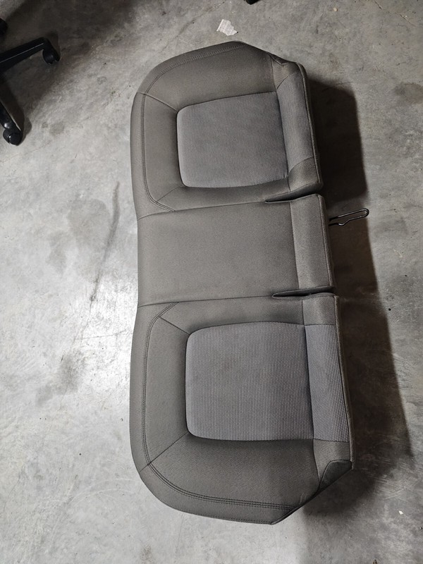 2014 14 Kia Sportage Rear Lower Bottom Seat Cushion OEM Cloth