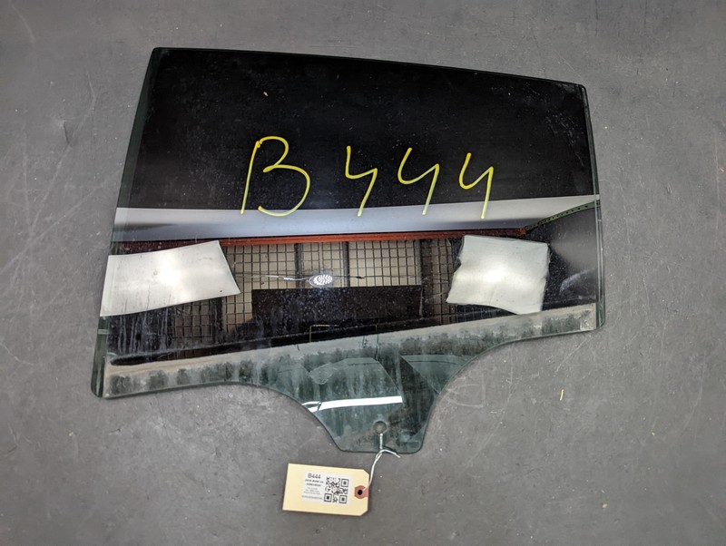 Rear Left Door Window Glass 2018 BMW X6 51357292911 2015 2016 2017 2019