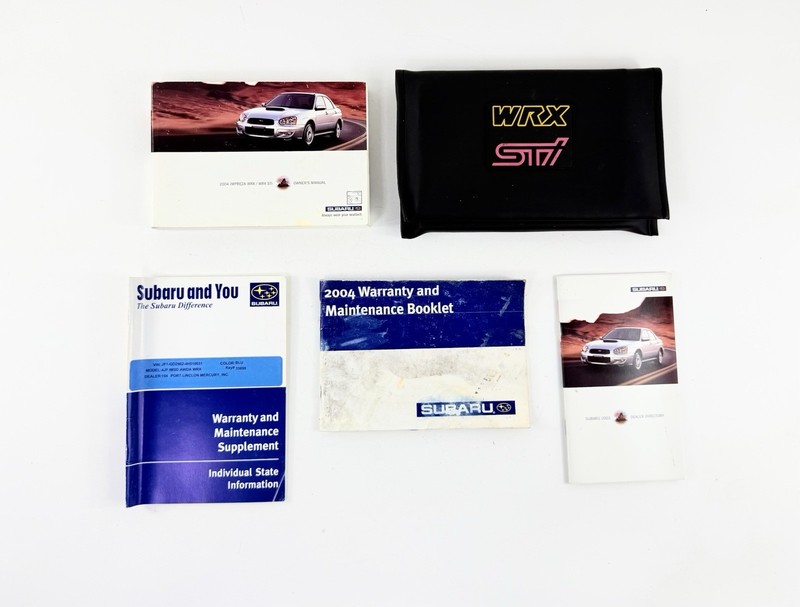 2004 04 Subaru Impreza WRX STI Owner's Manual Booklets w/ Leather Case OEM