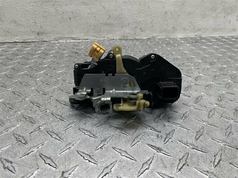 2009 CHEVROLET SILVERADO 1500 PASSENGER FRONT LOCK ACTUATOR MANUAL OEM