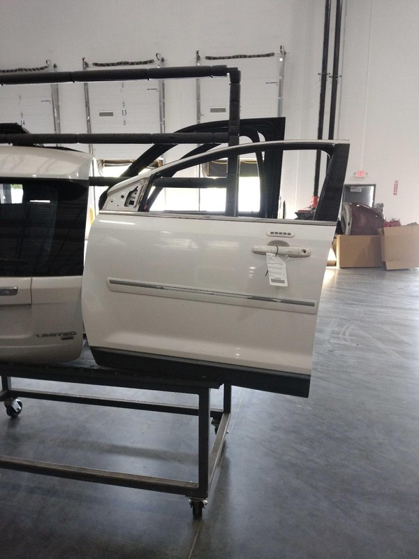 2012 Ford Edge Left Front Door White 449719 Used 81K Miles