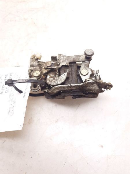 1983 TOYOTA PICKUP STANDARD CAB 2.4L PASSENGER SIDE MANUAL DOOR LOCK ACTUATOR