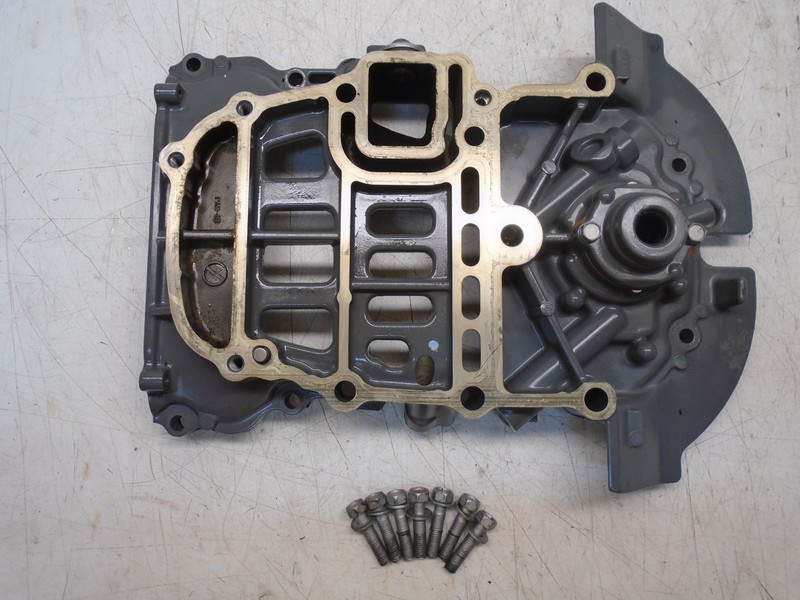 BB5 Johnson Outboard 4-stroke 50hp Oil Pump Case 5034380