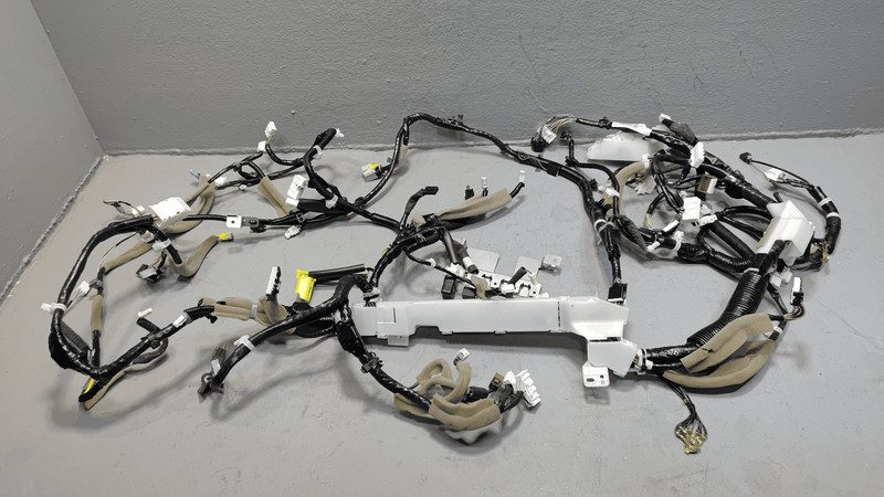 2021 Nissan Rogue Dashboard Instrument Panel Wire Wiring Harness OEM