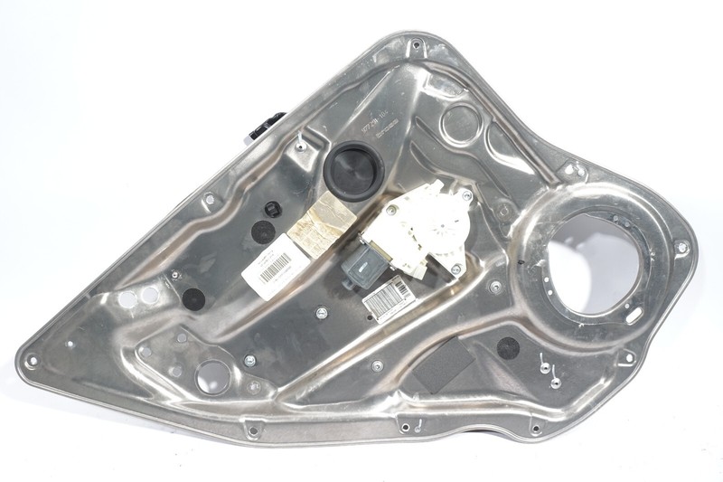 2008-2014 MERCEDES BENZ C300 4MATIC W204 REAR LEFT DRIVER SIDE WINDOW REGULATOR