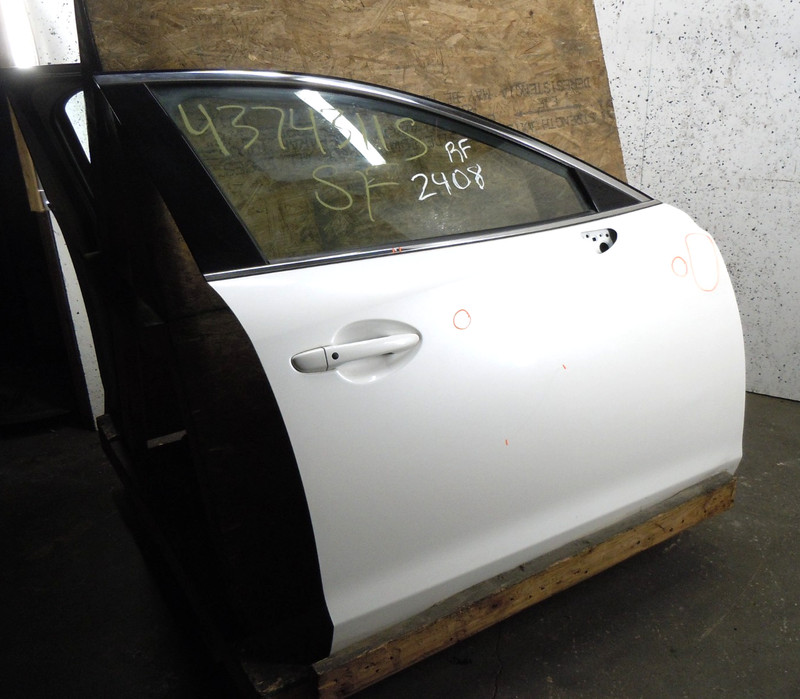 2017-2021 Mazda 6 Front Door Assembly Passenger Right Laminated Glass OEM 25D
