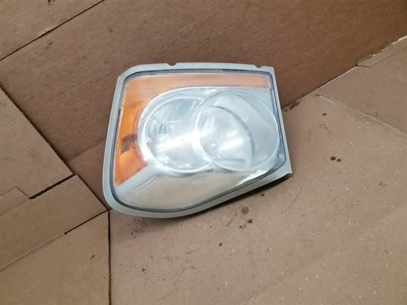 Driver Left Headlight 2 Lamp Socket Fits 06 DURANGO 236855