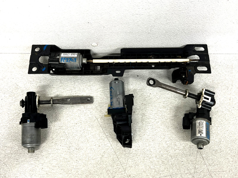 ⭐2015-2017 LINCOLN NAVIGATOR FRONT LEFT SEAT TRACK FRAME MOTOR SET OEM LOT2703
