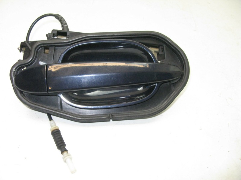 BMW E60 530i 525i 545i 535i 550i M5 528i 04-10 Door Handle Right Front 91218