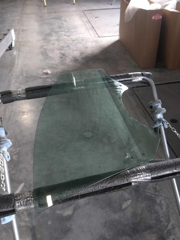 2016 Chevrolet Cruze Right Front Door Glass Grey OEM 200940 Used 131K Miles