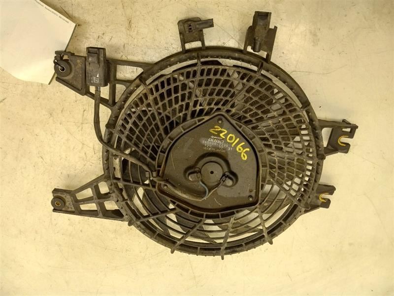 01-04 TOYOTA SEQUOIA 4.7L RWD RADIATOR FAN