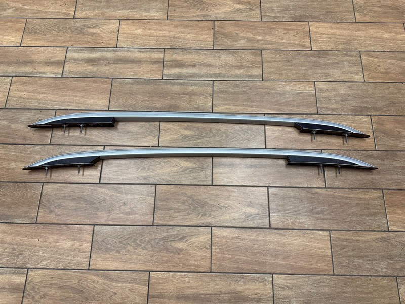Low Milles! 17-24 Mini Countryman F60 ROOF RACK RAIL MOLDING TRIM LEFT RIGHT SET