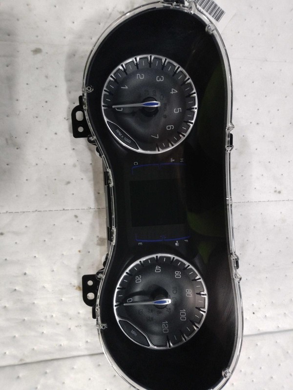 2017 Chrysler Pacifica Speedometer Gauge OEM Grey 68227903AD 116K Miles