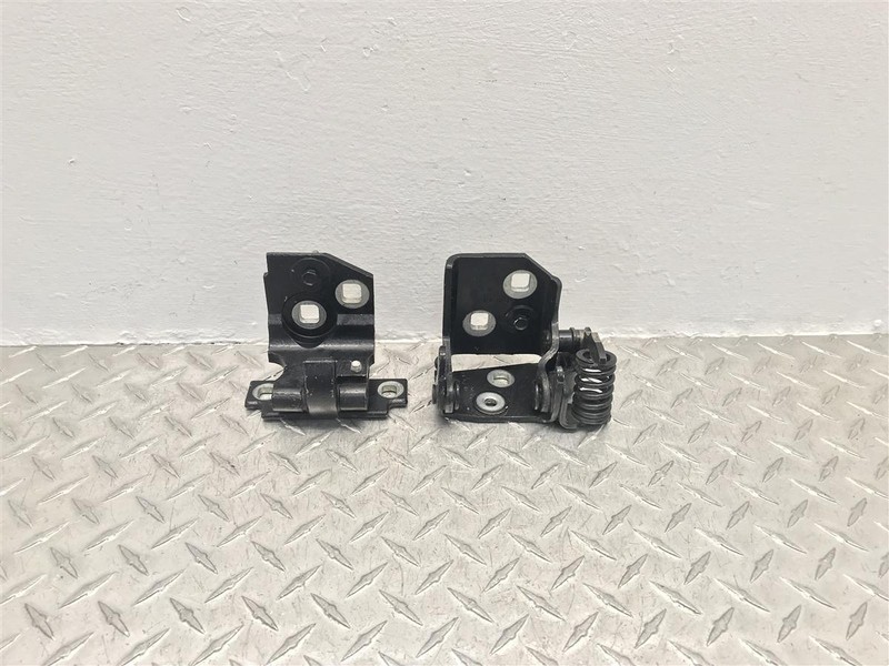 2005 PONTIAC AZTEC DRIVER REAR DOOR HINGES PAIR OEM 15814263