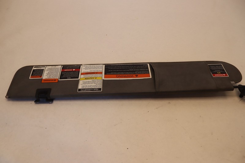 2013-2018 MACK CXU613 FRONT LEFT DRIVER SIDE SUN VISOR SHADE OEM