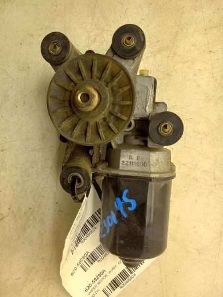 93-96 TOYOTA COROLLA DX 1.8L WINDSHIELD WIPER MOTOR