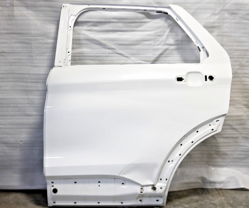 2020-2025 Ford Explorer Left Driver Side Rear Door Shell Oem