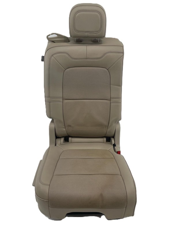 2020-2024 Lincoln Corsair RH Passenger Rear Seat Assembly W/ Bag And Bracket OEM