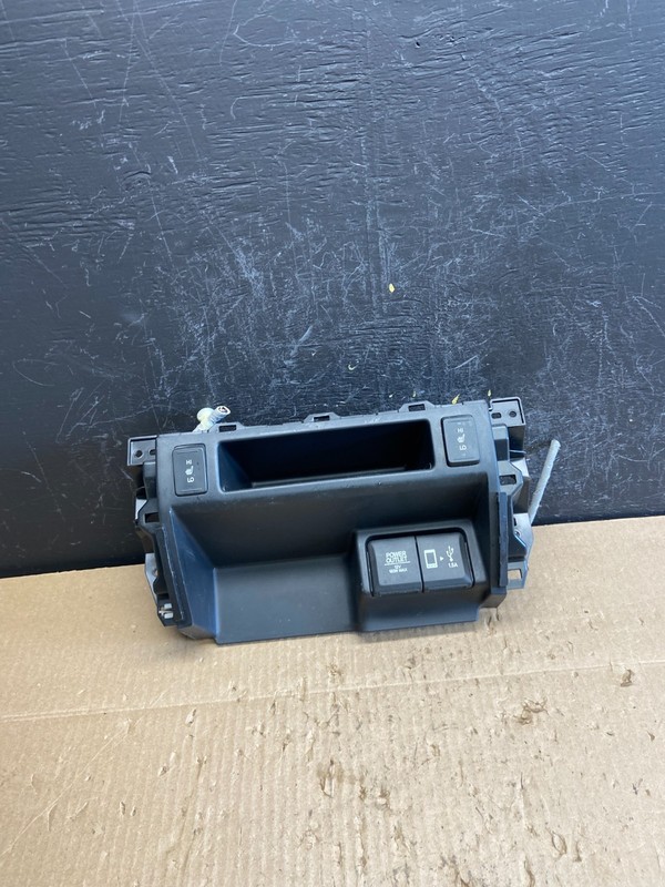 2016 to 2019 Honda Ridgeline Storage Cubby Heated Seat Switch Outlet AC9251 DG