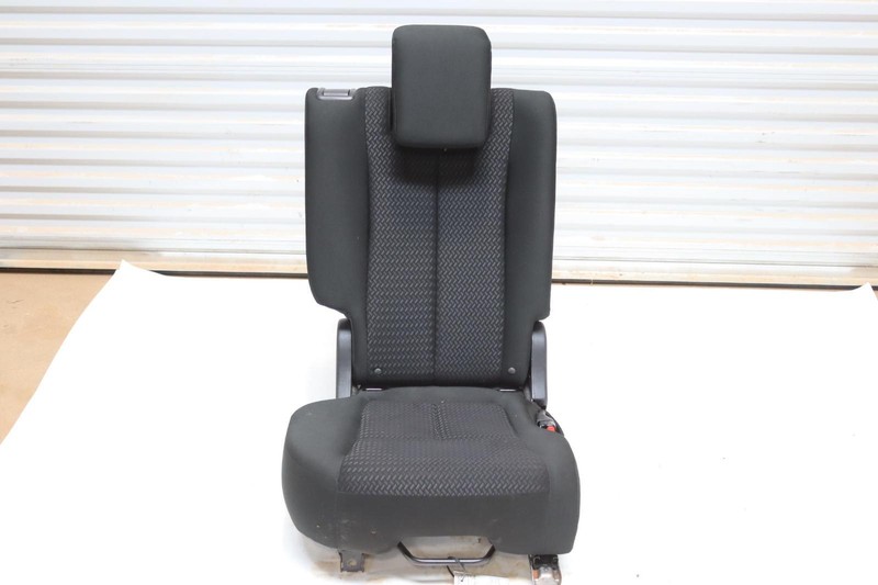 2018-2020 MITSUBISHI ECLIPSE CROSS REAR RIGHT SIDE SEAT COMPLETE CLOTH OEM