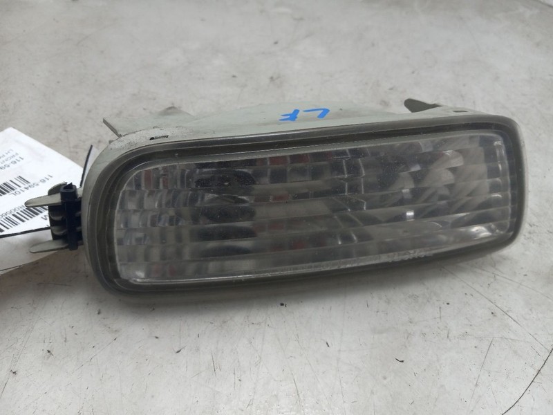 01 02 03 04 TOYOTA TACOMA DRIVER LEFT PARK LIGHT TURN SIGNAL BUMPER MOUNTED