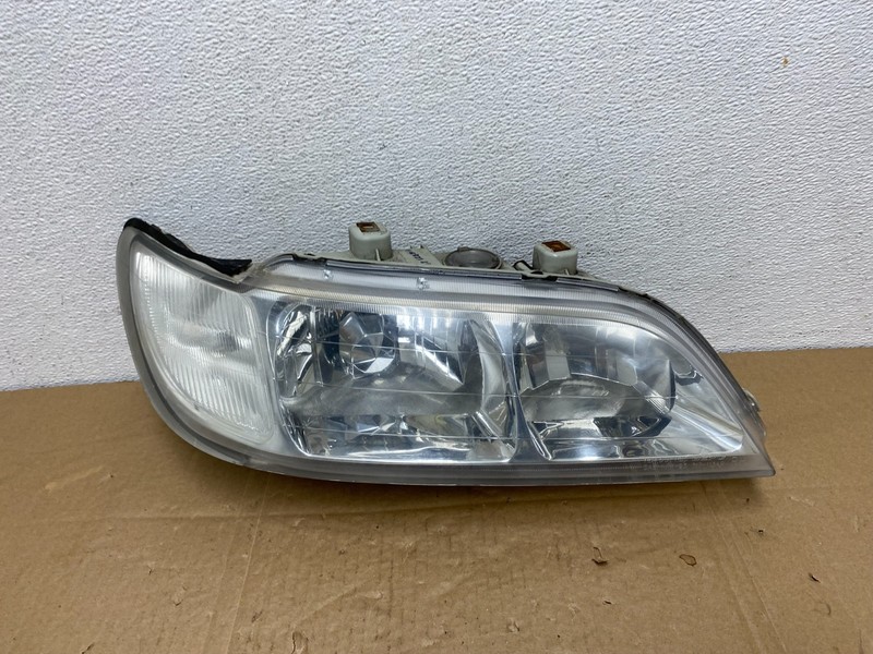 1997 to 1999 Acura CL Right Passenger Side Headlights AC3810